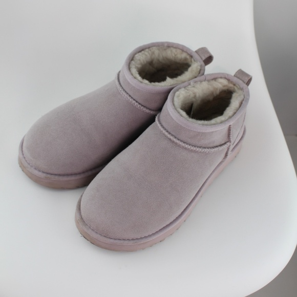 UGG Classic Ultra Mini - US 8 (Pale Smoke) - Picture 9 of 11